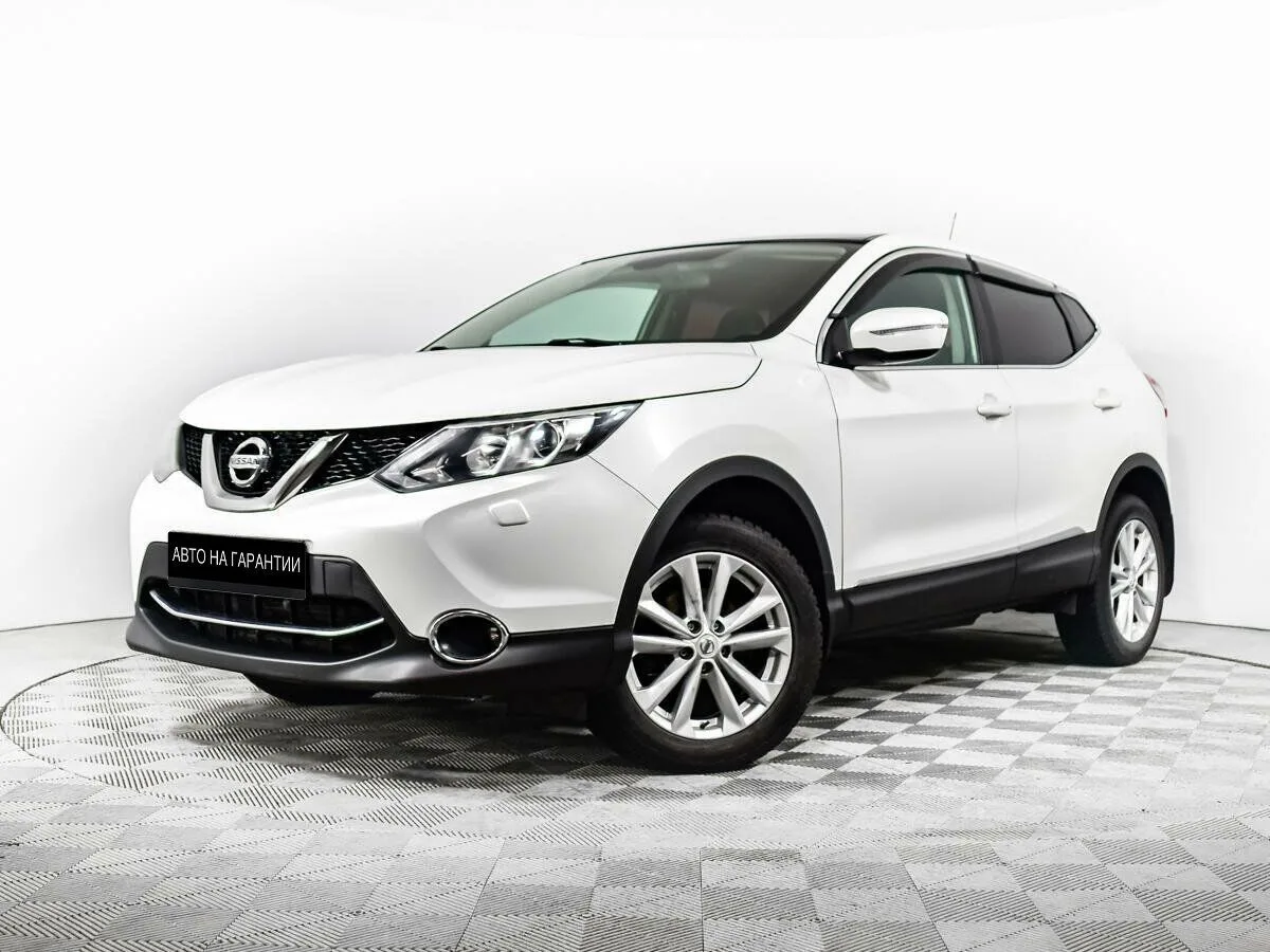 Nissan Qashqai II · SE
