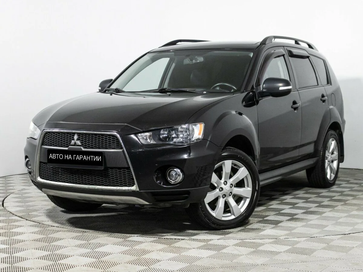 Mitsubishi Outlander II Рестайлинг · Instyle
