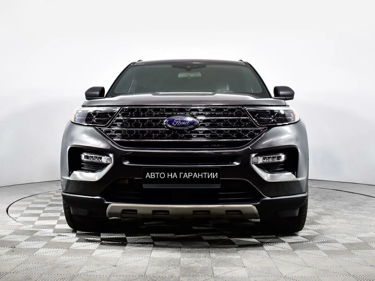 Ford Explorer VI — фото 2