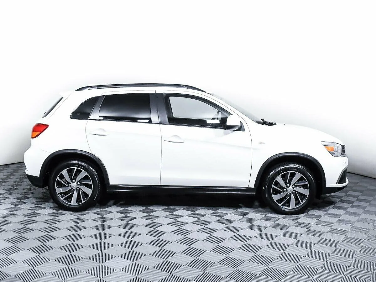 Mitsubishi ASX I Рестайлинг 2 · Intense — фото 4