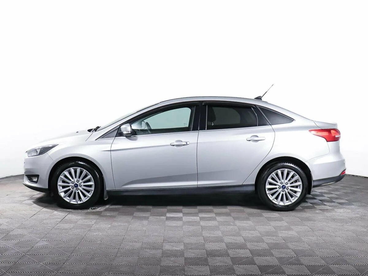 Ford Focus III Рестайлинг · Titanium — фото 3