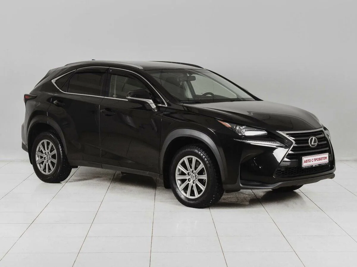 Lexus NX I