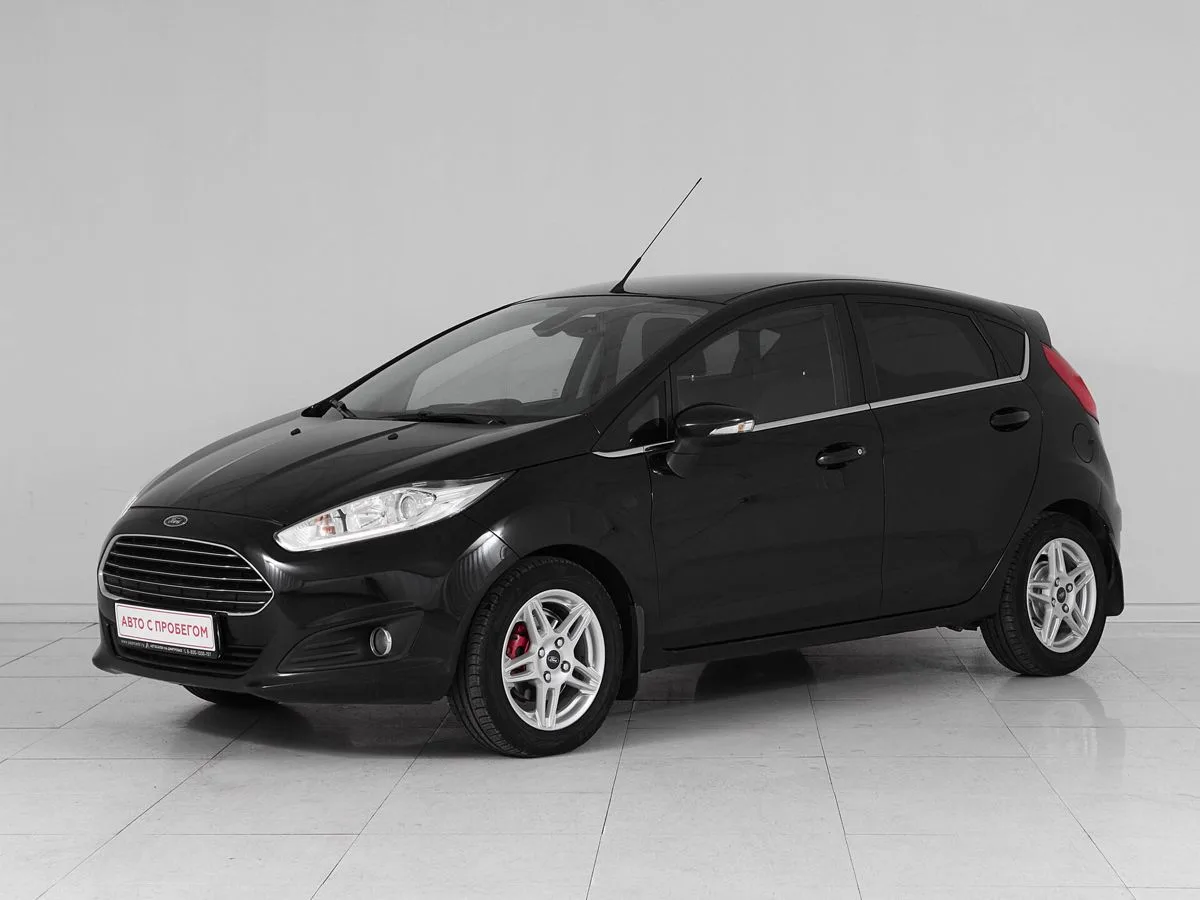 Ford Fiesta Mk6 Рестайлинг · Titanium