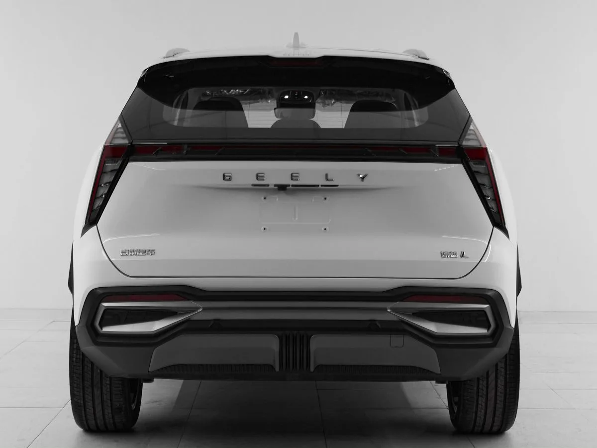 Geely Atlas II · Premium — фото 5