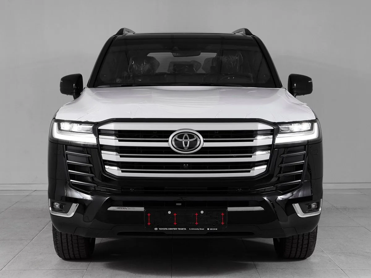 Toyota Land Cruiser 300 Series — фото 2