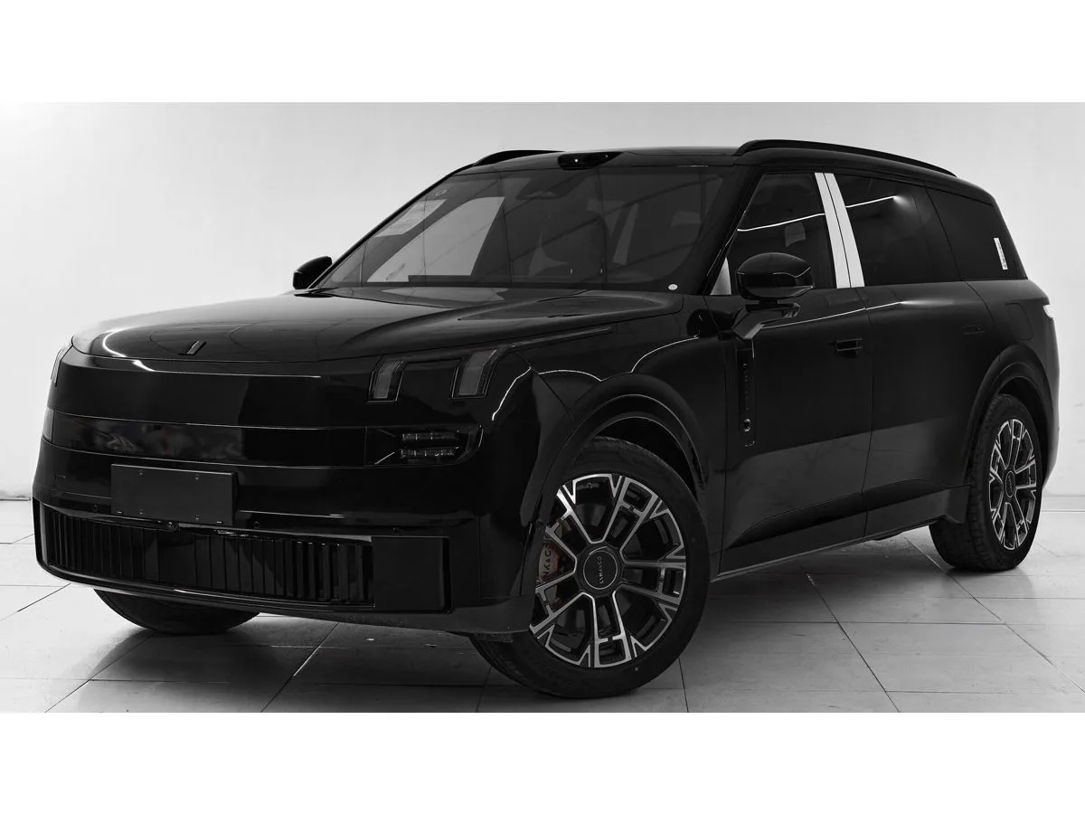 Lynk & Co 900 Ultra (6 seats)