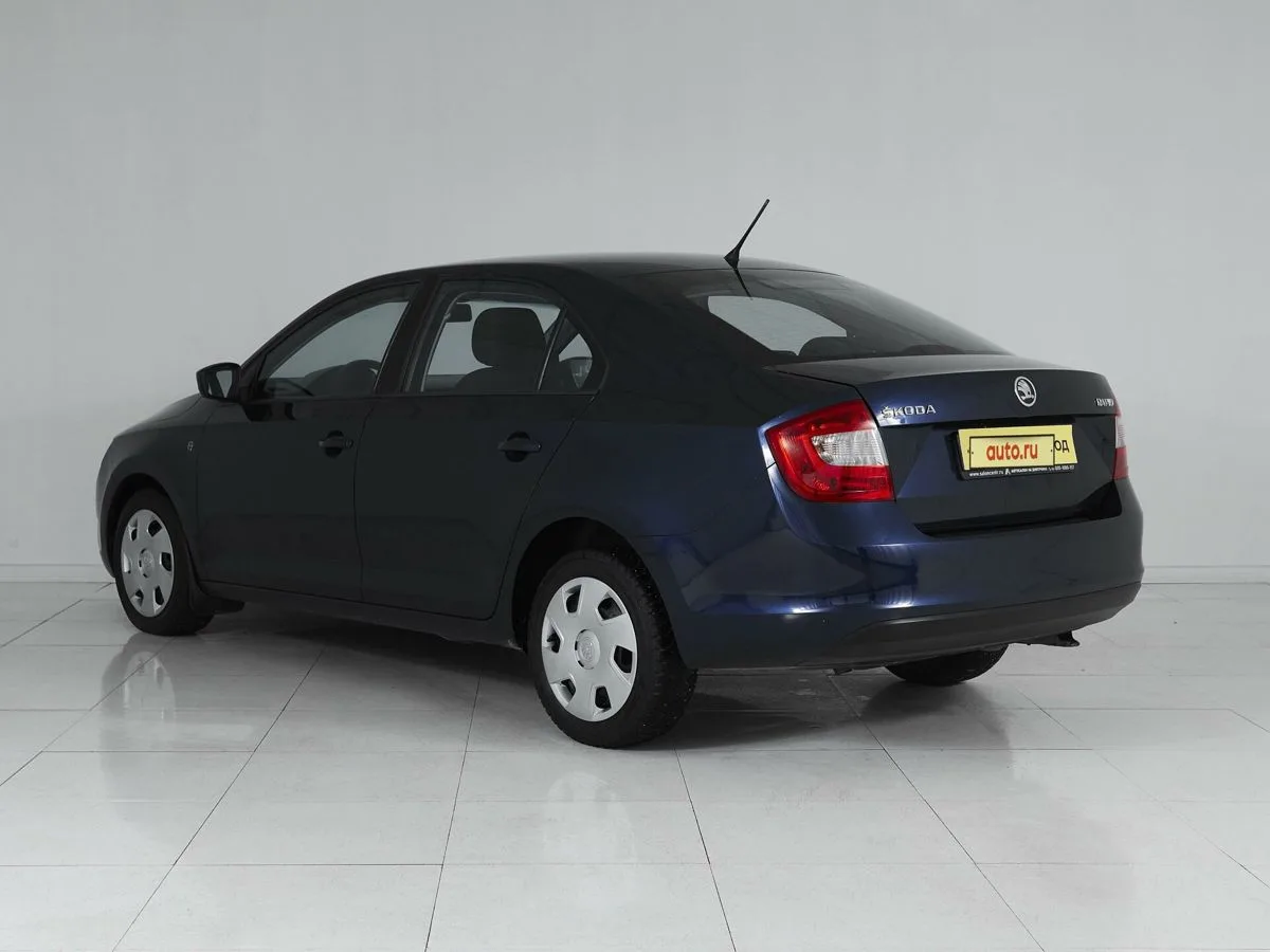 Skoda Rapid I — фото 4