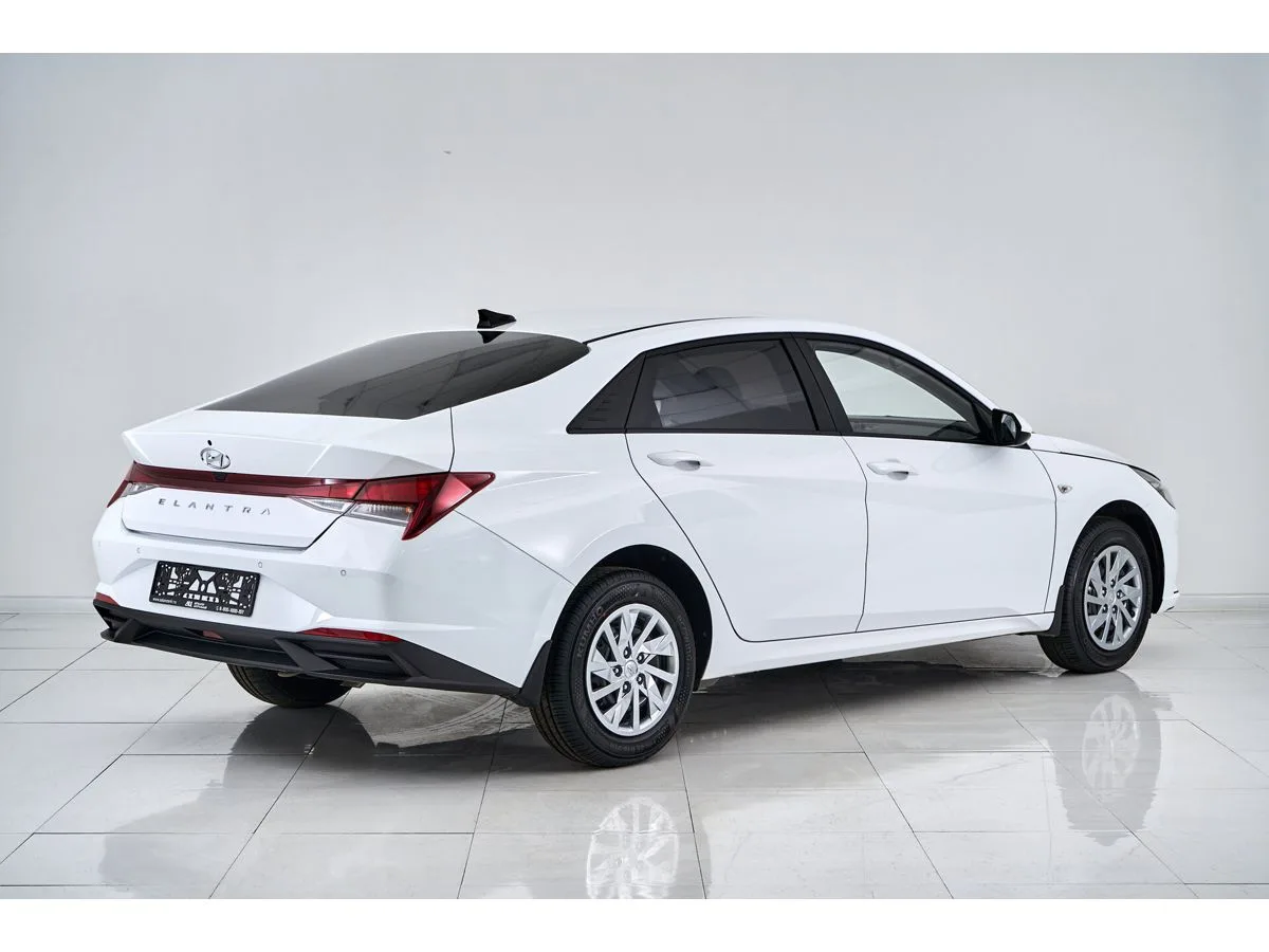 Hyundai Elantra VII (CN7) · Base — фото 4
