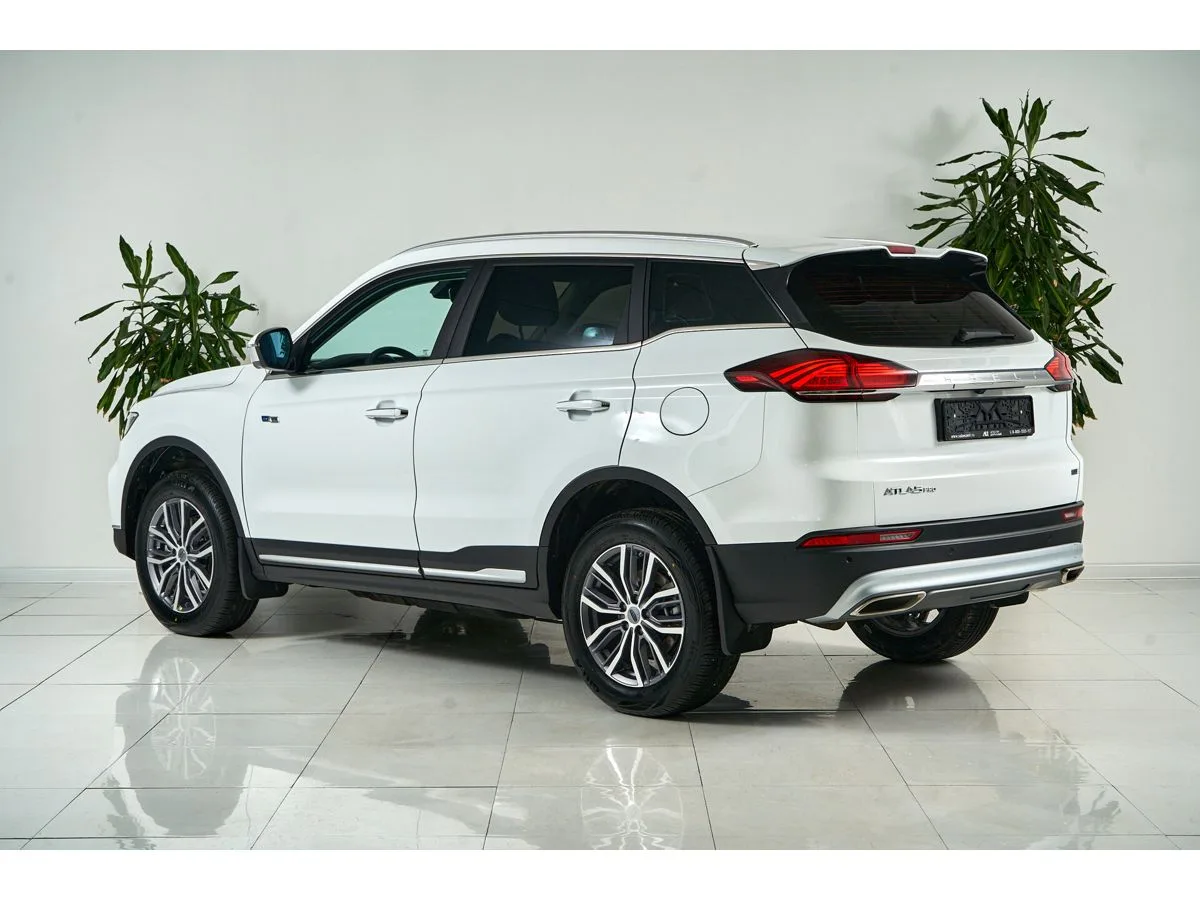 Geely Atlas Pro Flagship+ — фото 4