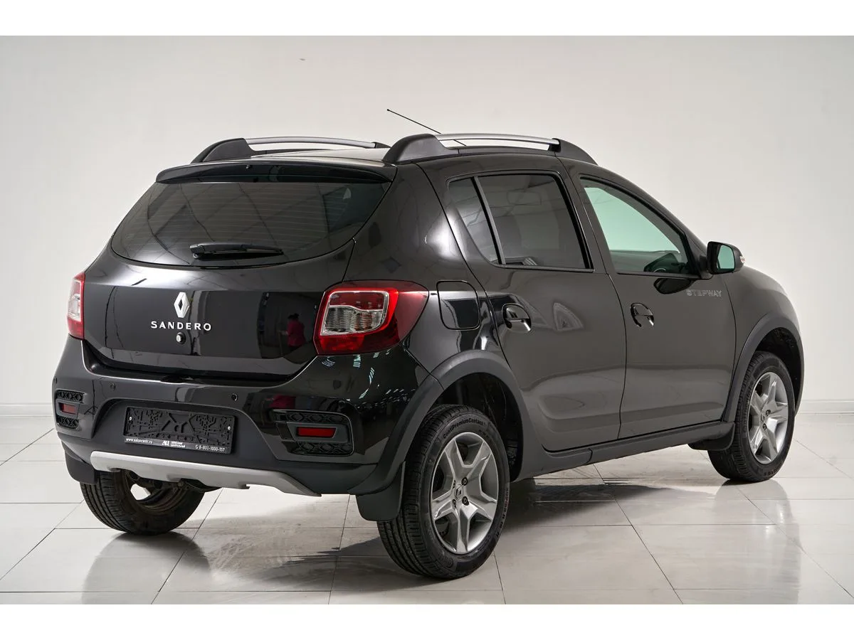 Renault Sandero II Рестайлинг · Stepway Life — фото 5