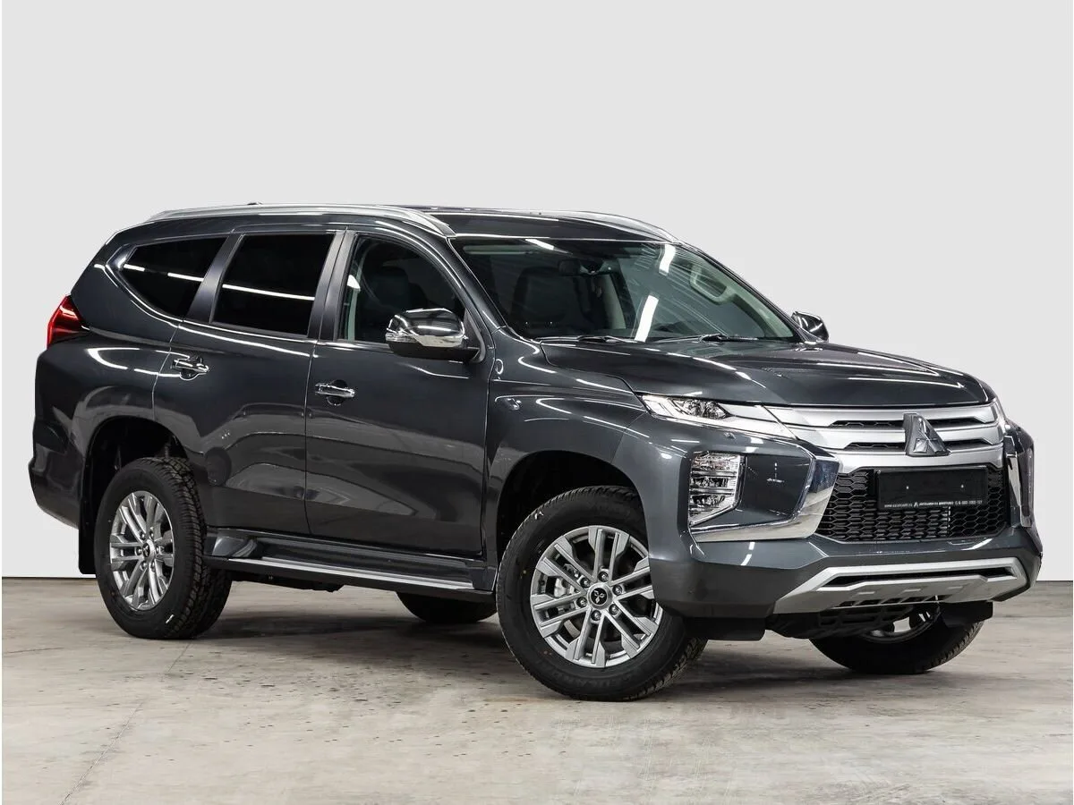 Mitsubishi Pajero Sport III Рестайлинг · Intense