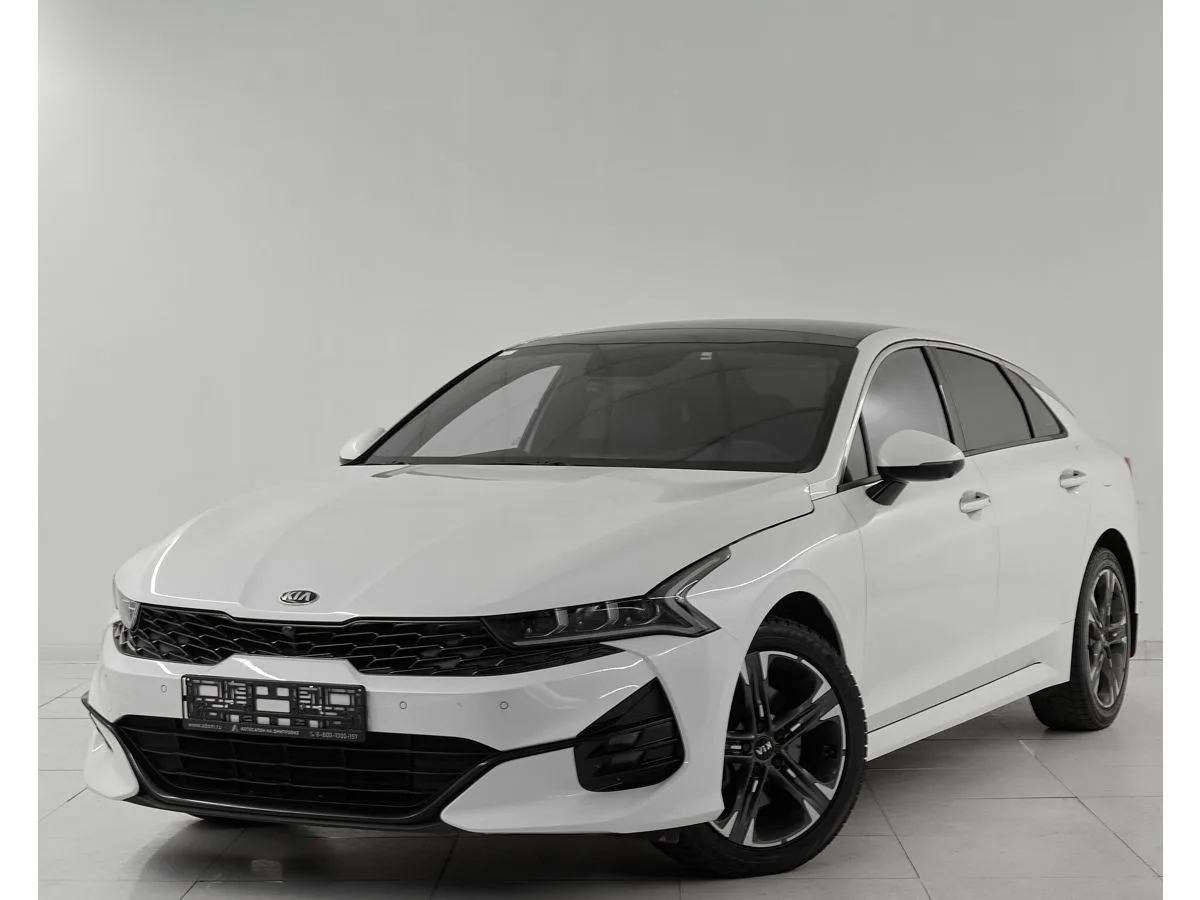 Kia K5 III · GT