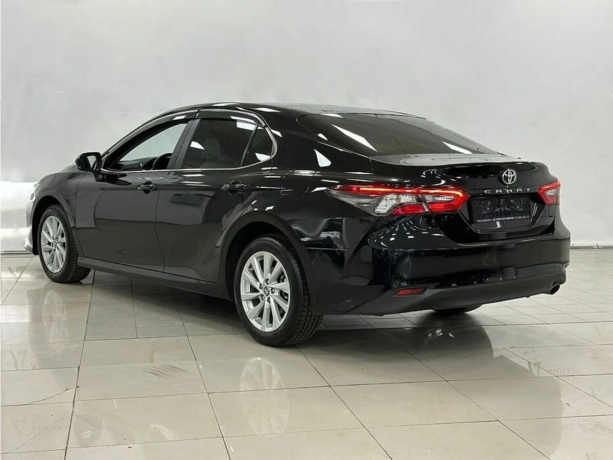 Toyota Camry VIII (XV70) Рестайлинг · Классик — фото 2