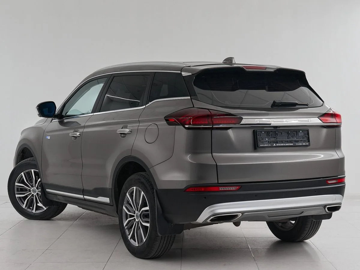 Geely Atlas Pro Flagship+ — фото 4