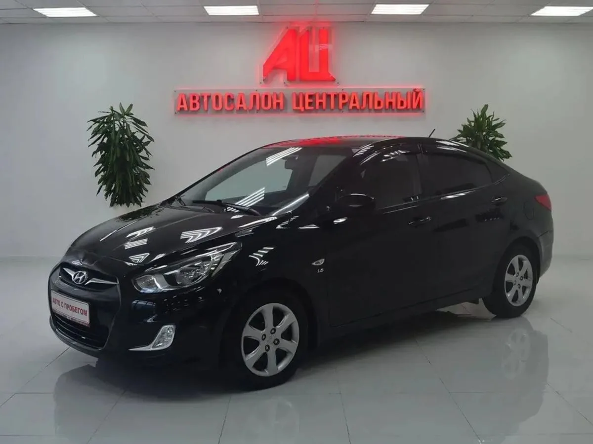 Hyundai Solaris I · Family