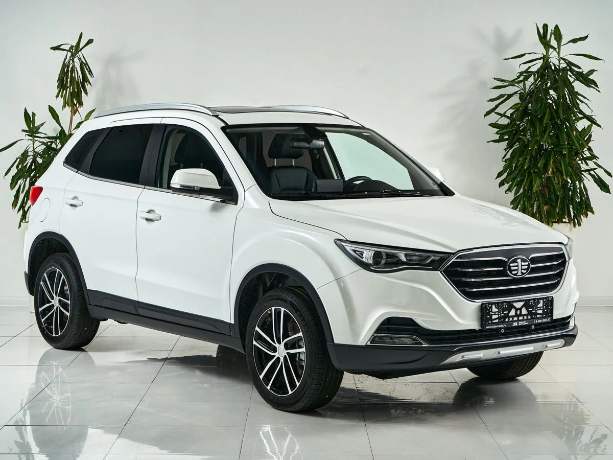 FAW Besturn X40 I · Luxury — фото 3