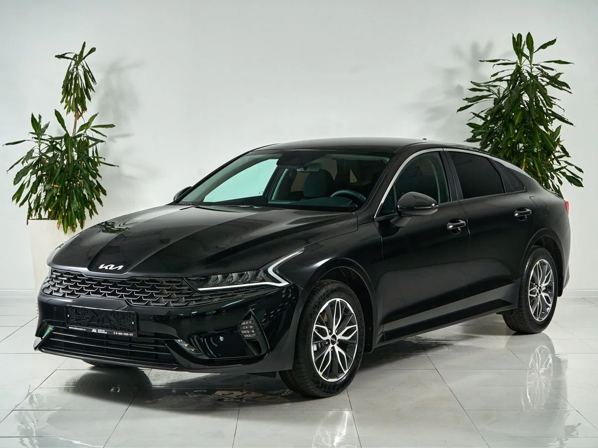 Kia K5 III · Comfort