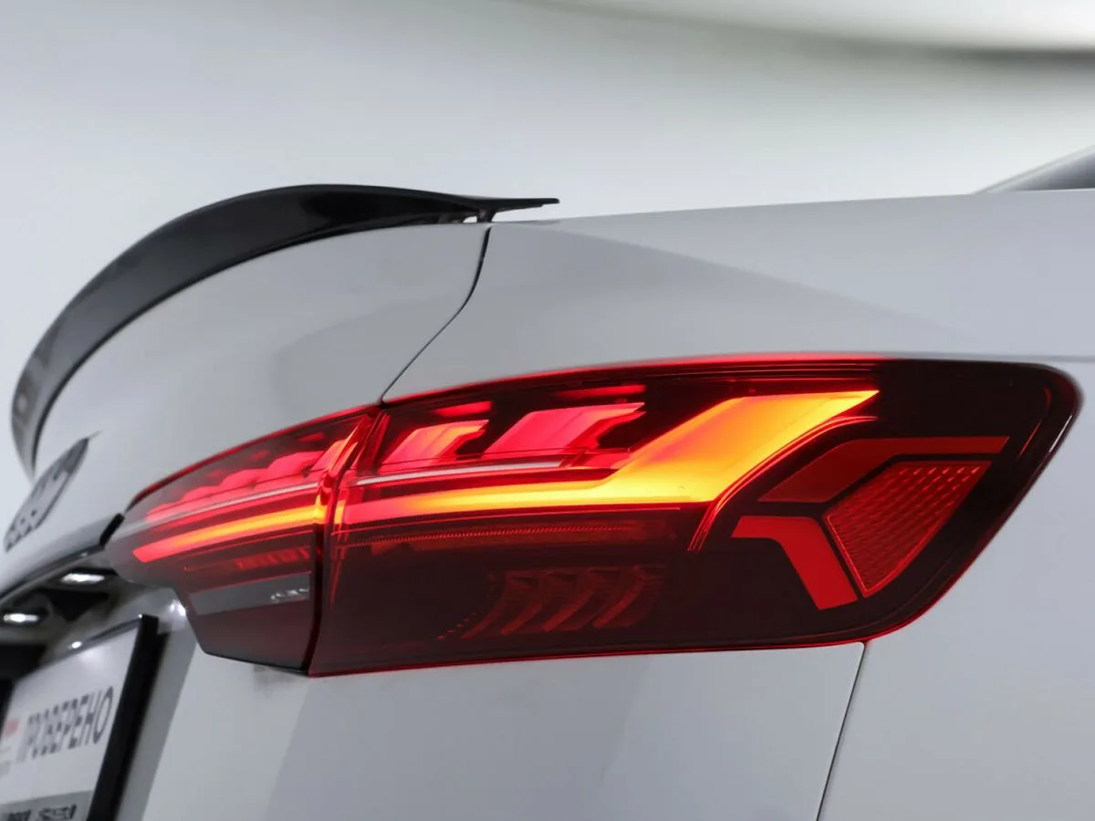 Audi A4 V (B9) Рестайлинг — фото 2