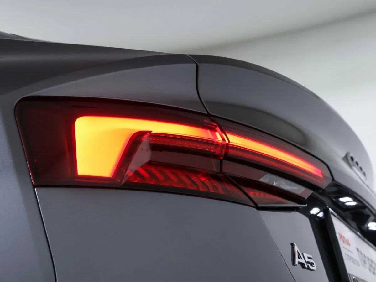 Audi A5 II (F5) — фото 4