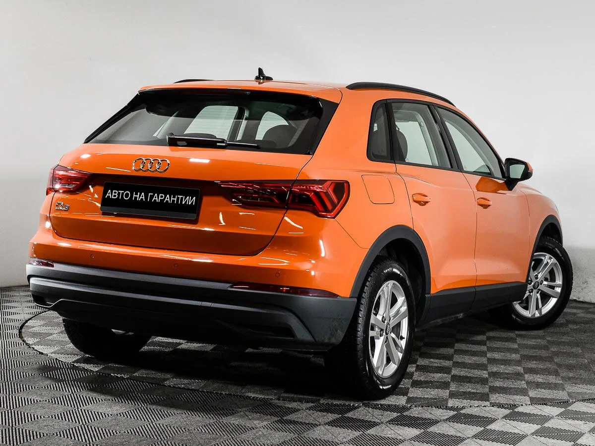 Audi Q3 II (F3) — фото 4
