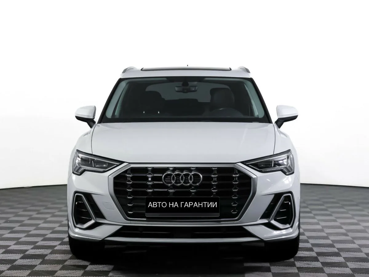 Audi Q3 II (F3) — фото 2