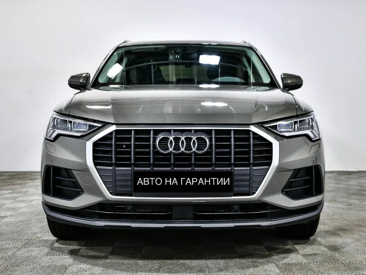 Audi Q3 II (F3) — фото 4