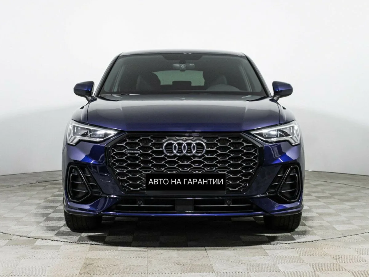 Audi Q3 II (F3) — фото 4