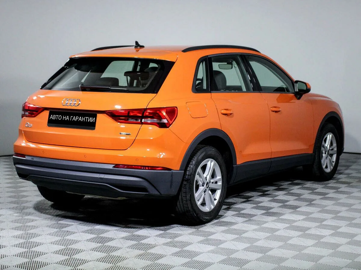 Audi Q3 II (F3) — фото 4