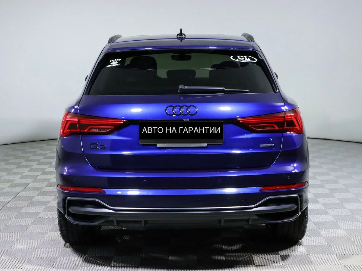 Audi Q3 II (F3) — фото 4