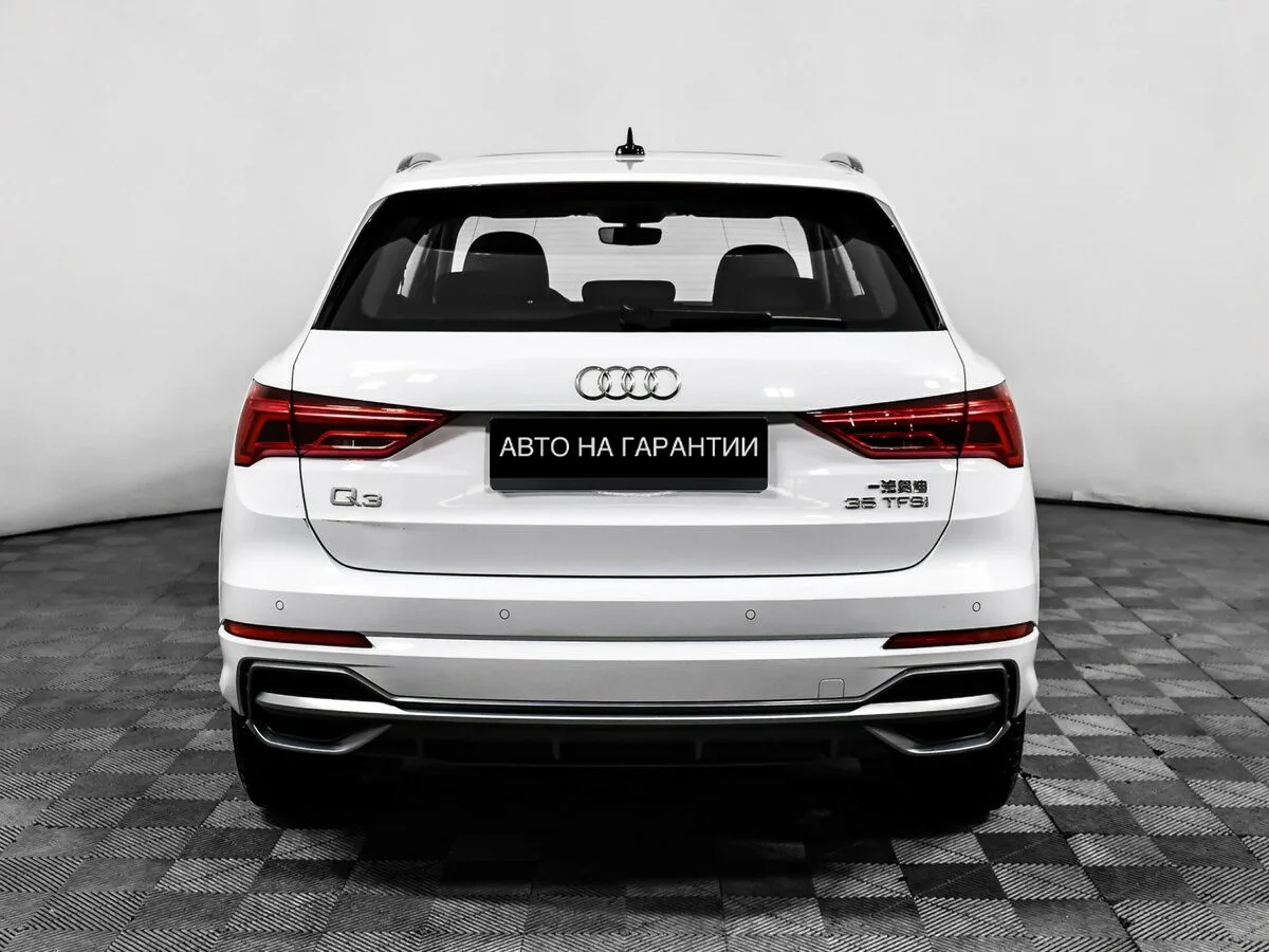 Audi Q3 II (F3) — фото 4