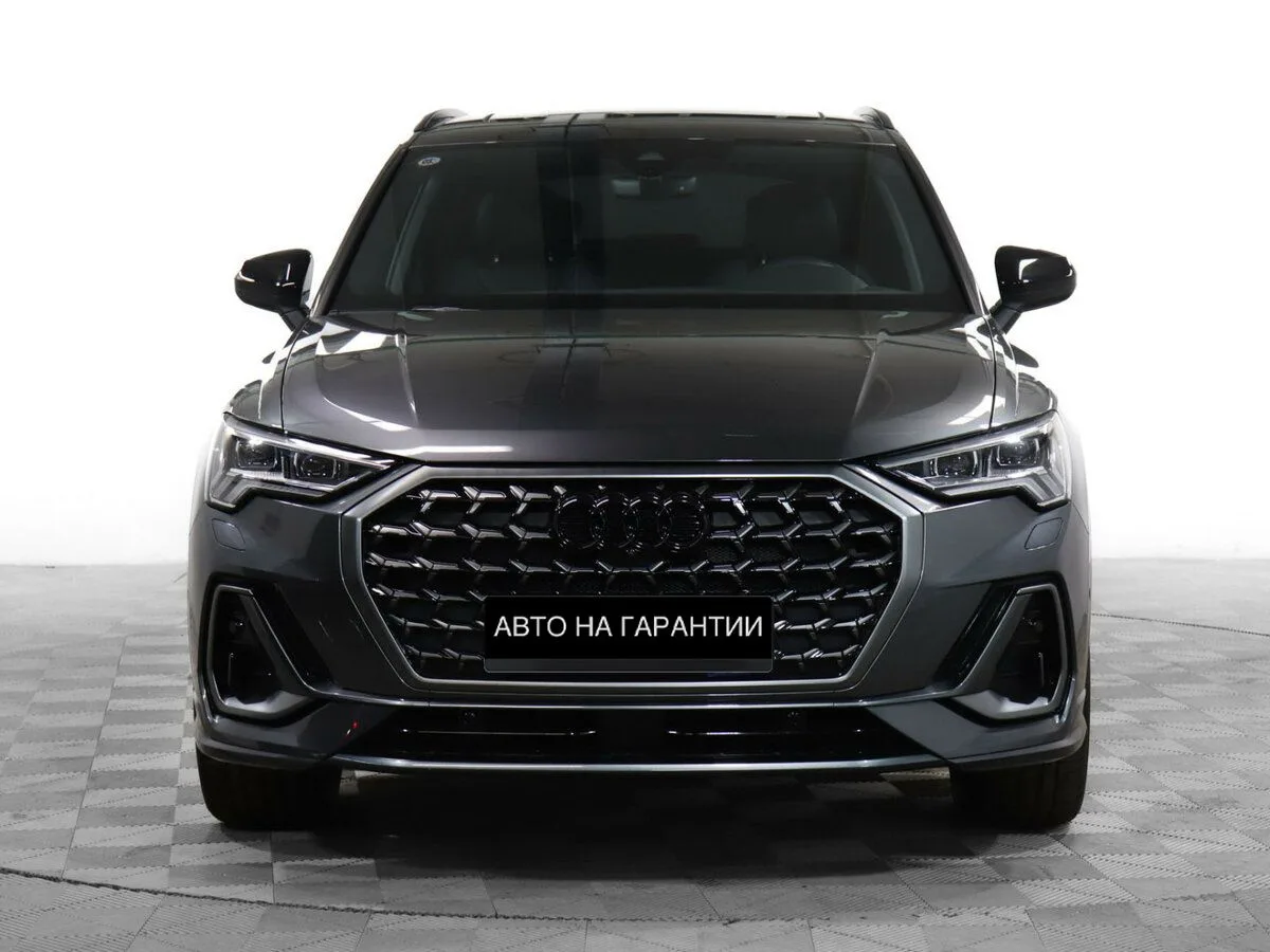 Audi Q3 II (F3) — фото 2