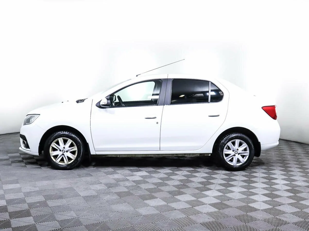 Renault Logan II Рестайлинг · Drive — фото 3