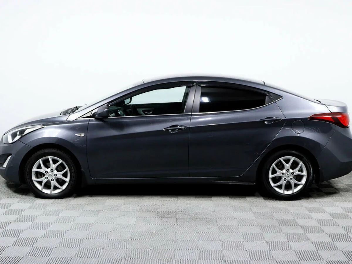 Hyundai Elantra V (MD) Рестайлинг · Base — фото 3
