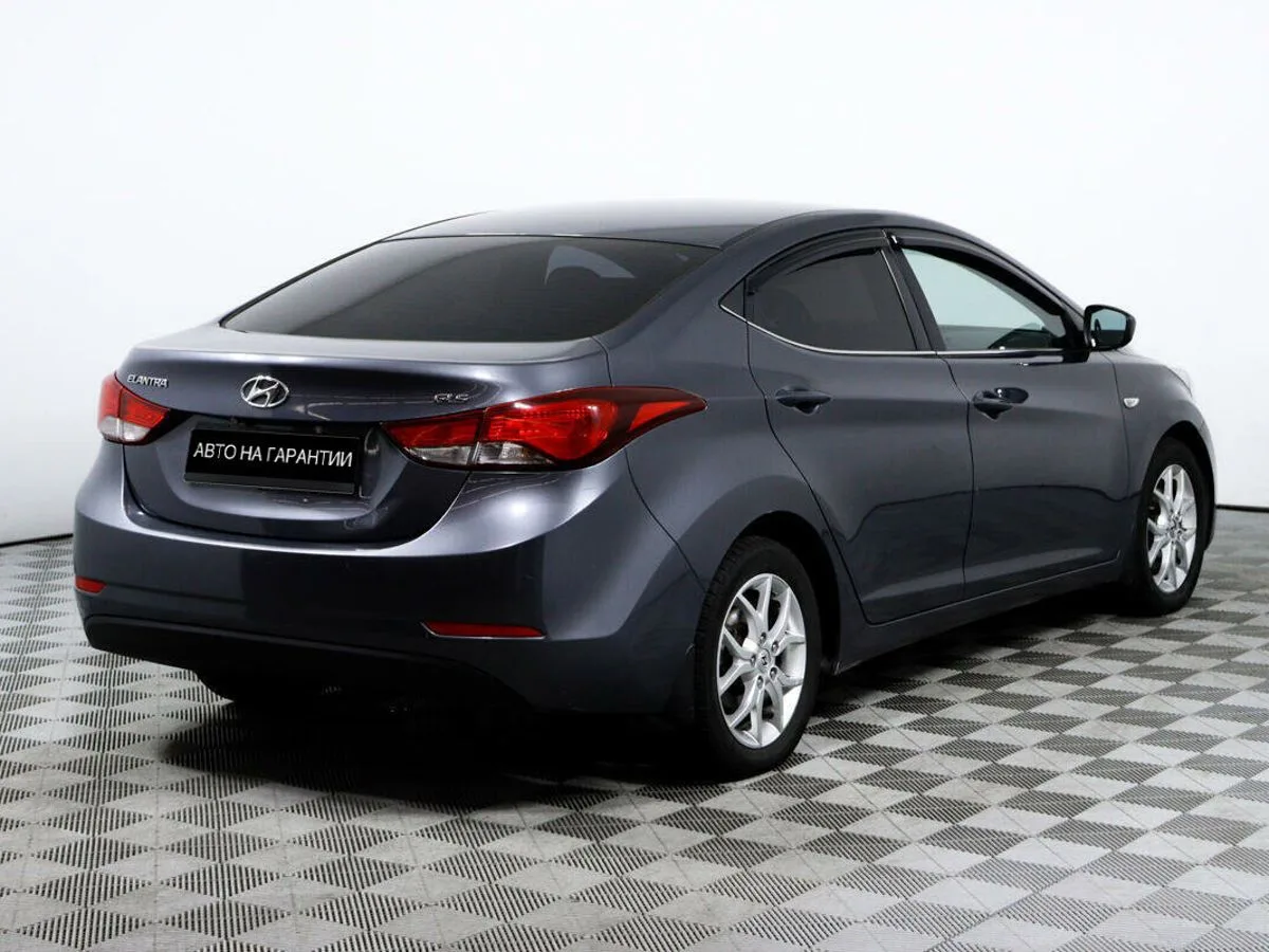 Hyundai Elantra V (MD) Рестайлинг · Base — фото 5