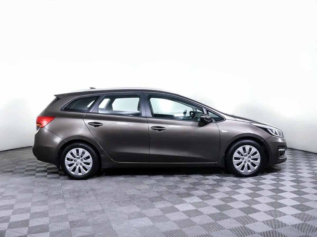 Kia Ceed II Рестайлинг · Comfort — фото 4
