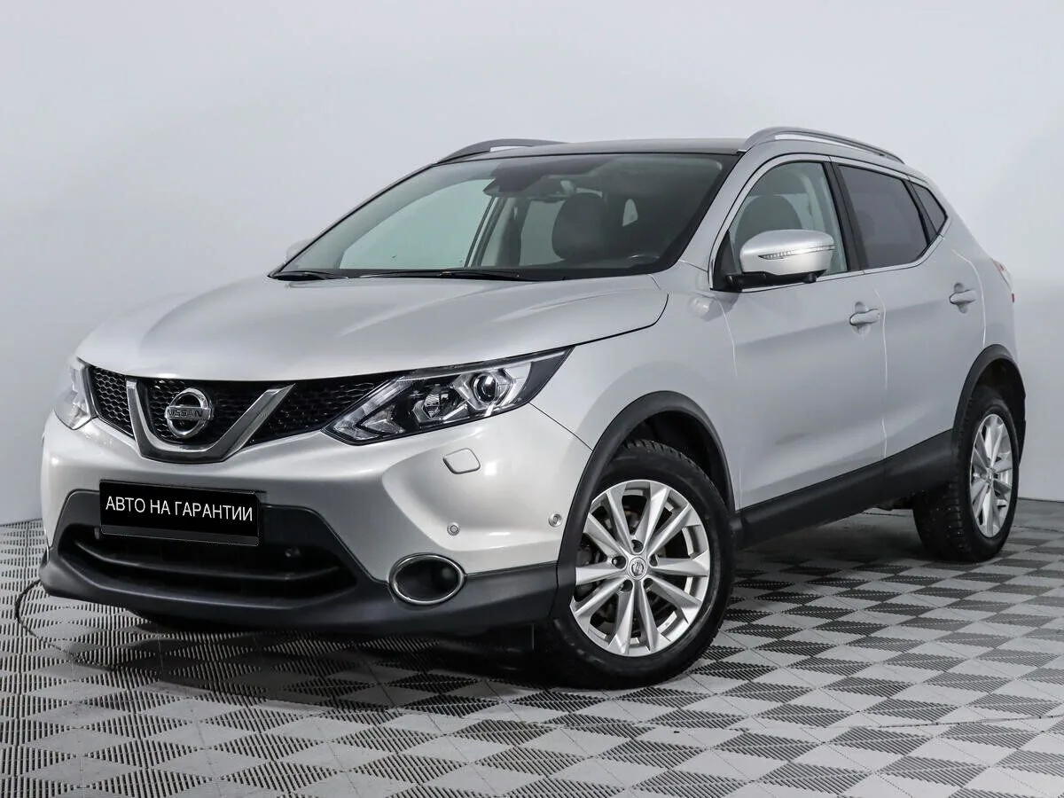 Nissan Qashqai II · LE+