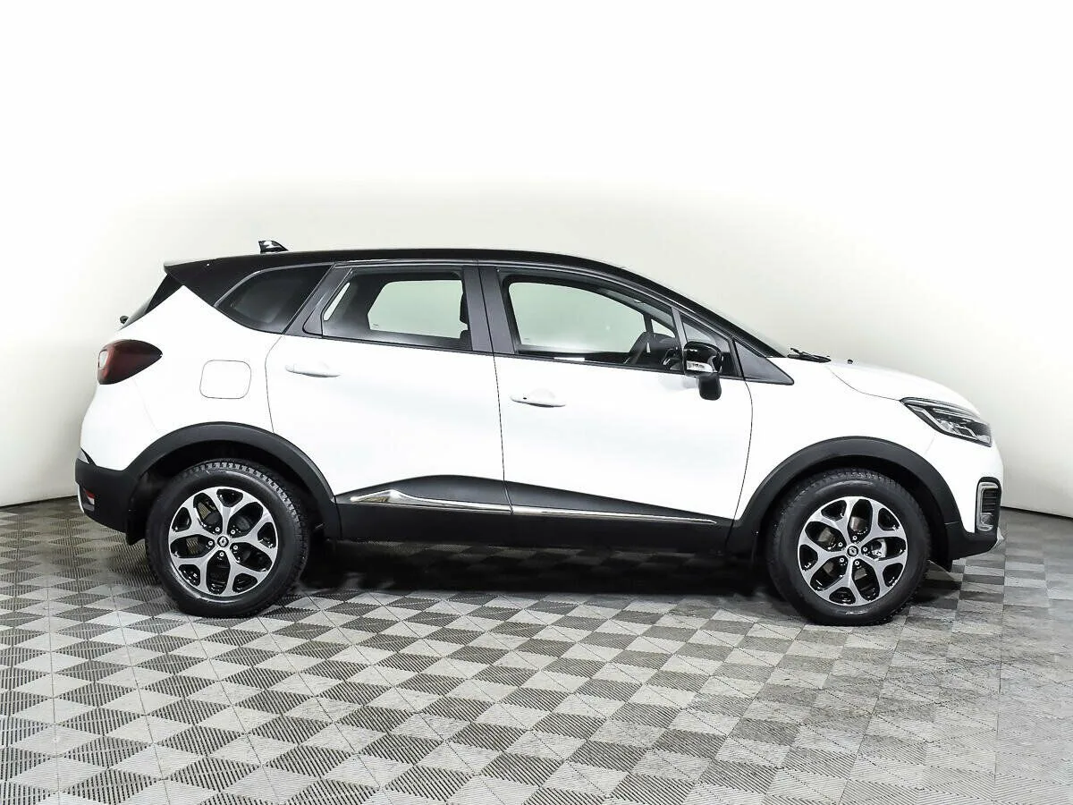 Renault Kaptur I Рестайлинг · Drive — фото 4