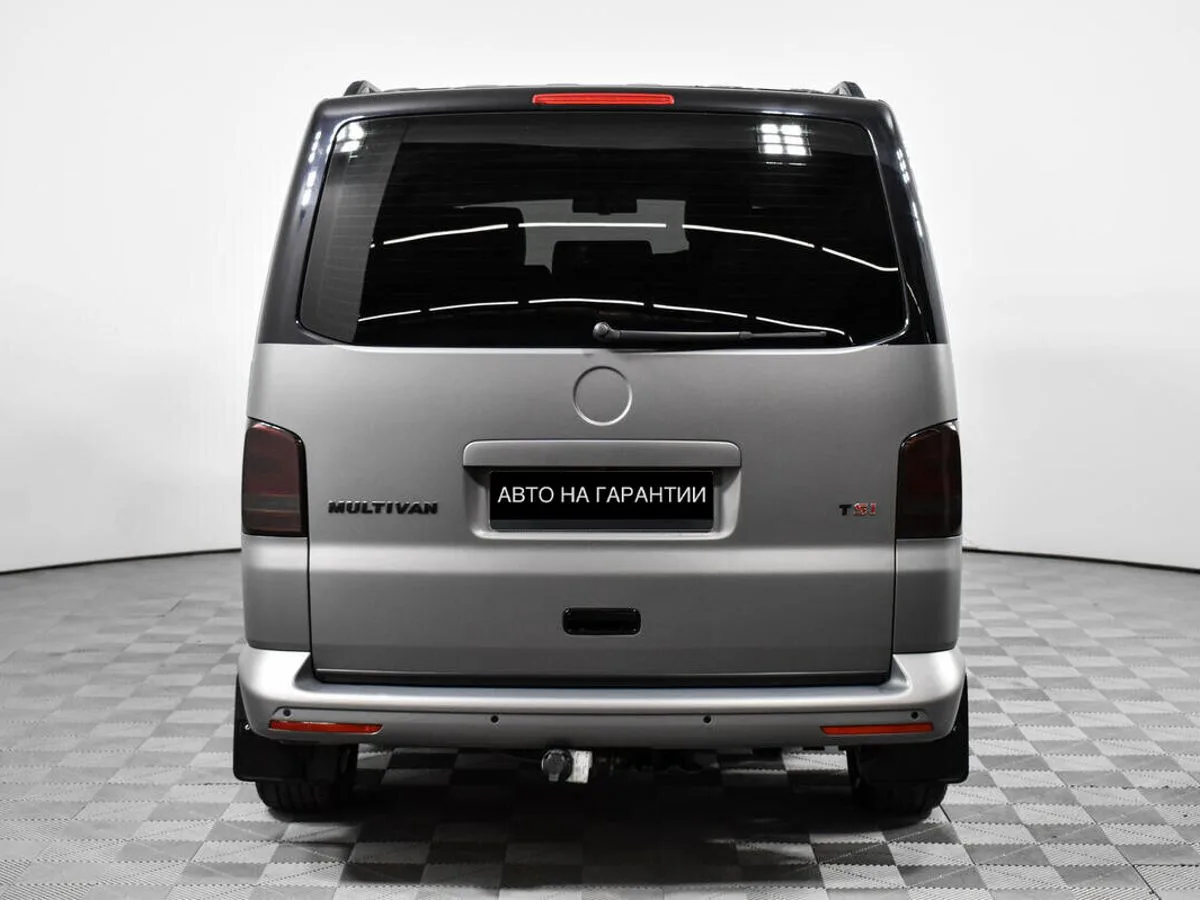 Volkswagen Multivan T5 Рестайлинг · Highline — фото 5