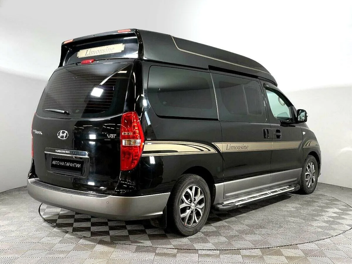 Hyundai Grand Starex I Рестайлинг — фото 3