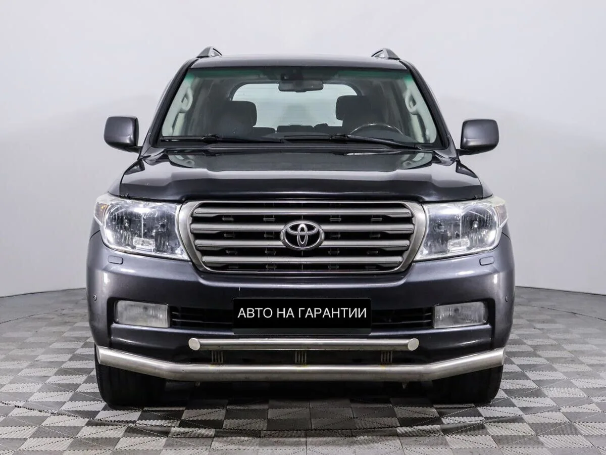 Toyota Land Cruiser 200 Series · Люкс — фото 2