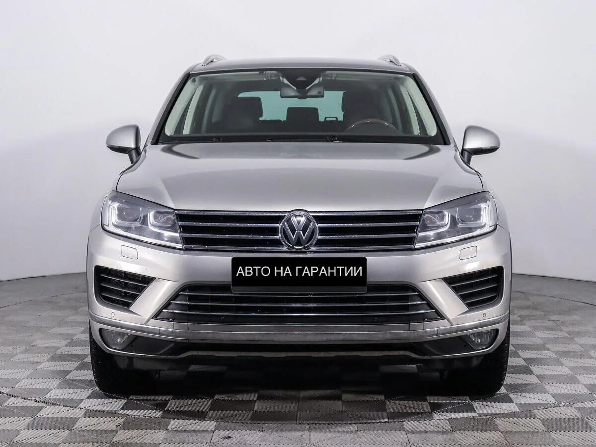Volkswagen Touareg II Рестайлинг · Wolfsburg Edition — фото 2