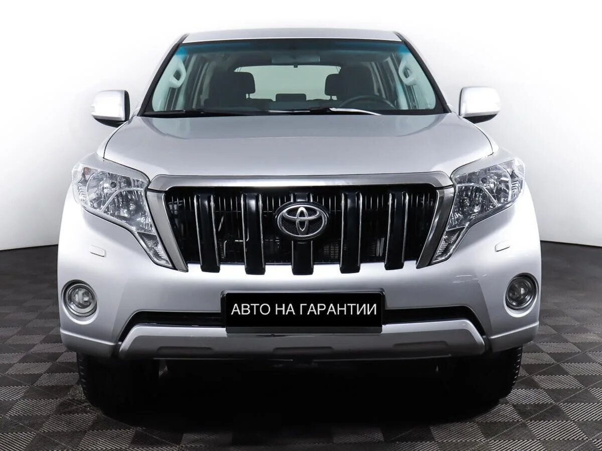 Toyota Land Cruiser Prado 150 Series Рестайлинг 1 · Стандарт — фото 2