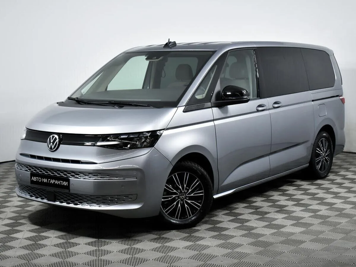 Volkswagen Multivan T7 · Life