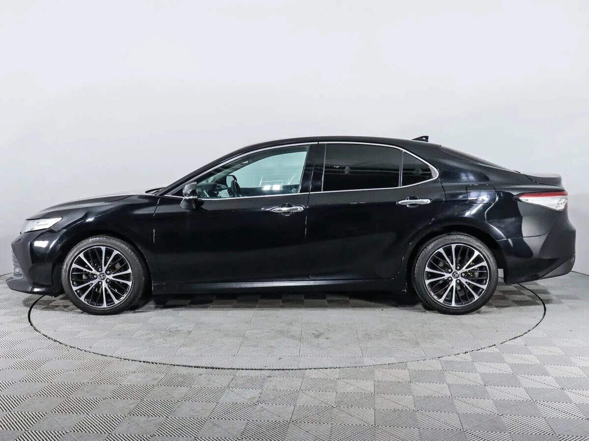 Toyota Camry VIII (XV70) · Классик — фото 3