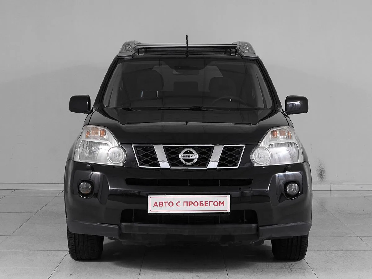 Nissan X-Trail II · LE +Hi-Fi (metallic) — фото 2