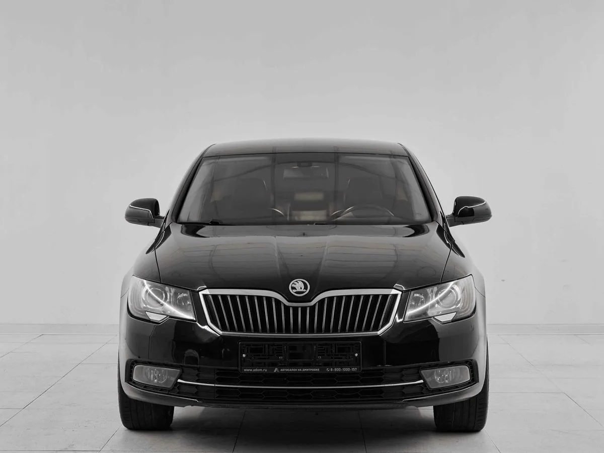 Skoda Superb II Рестайлинг · Laurin&Klement — фото 2