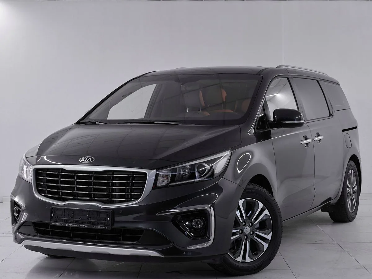 Kia Carnival III