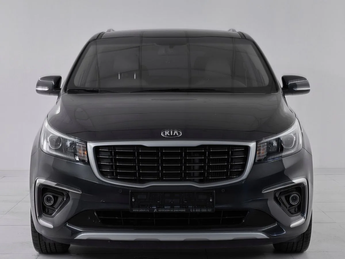 Kia Carnival III — фото 2