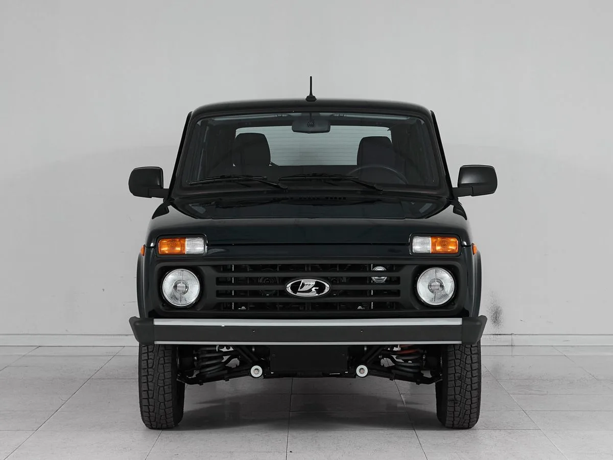 Lada (ВАЗ) Niva Travel I · Classic (2021) — фото 2