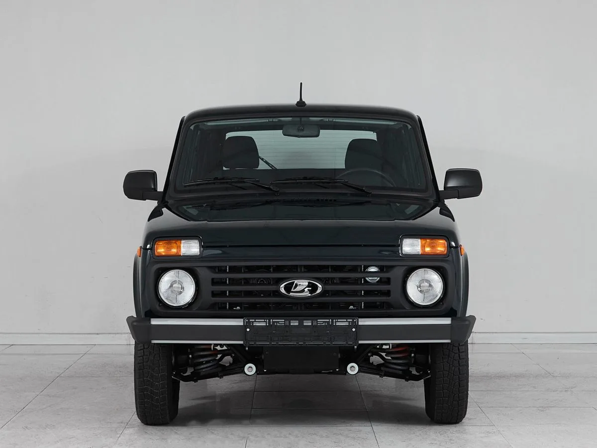 Lada (ВАЗ) Niva Travel I · Classic (2021) — фото 2